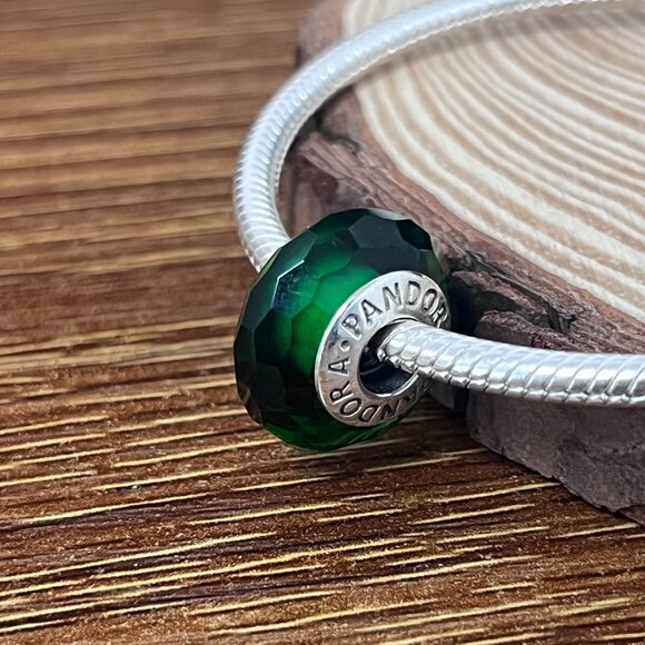 Murano Glass Fascinating Green Faceted Bead Charm - Picture 4 of 5